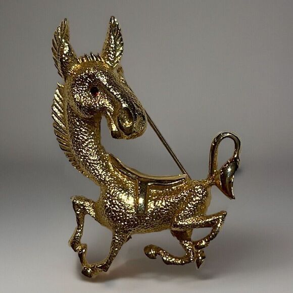 Vintage Figural Donkey/Burro/Mule gold-tone brooch W/ Garnet Eye Democrat - Picture 2 of 6